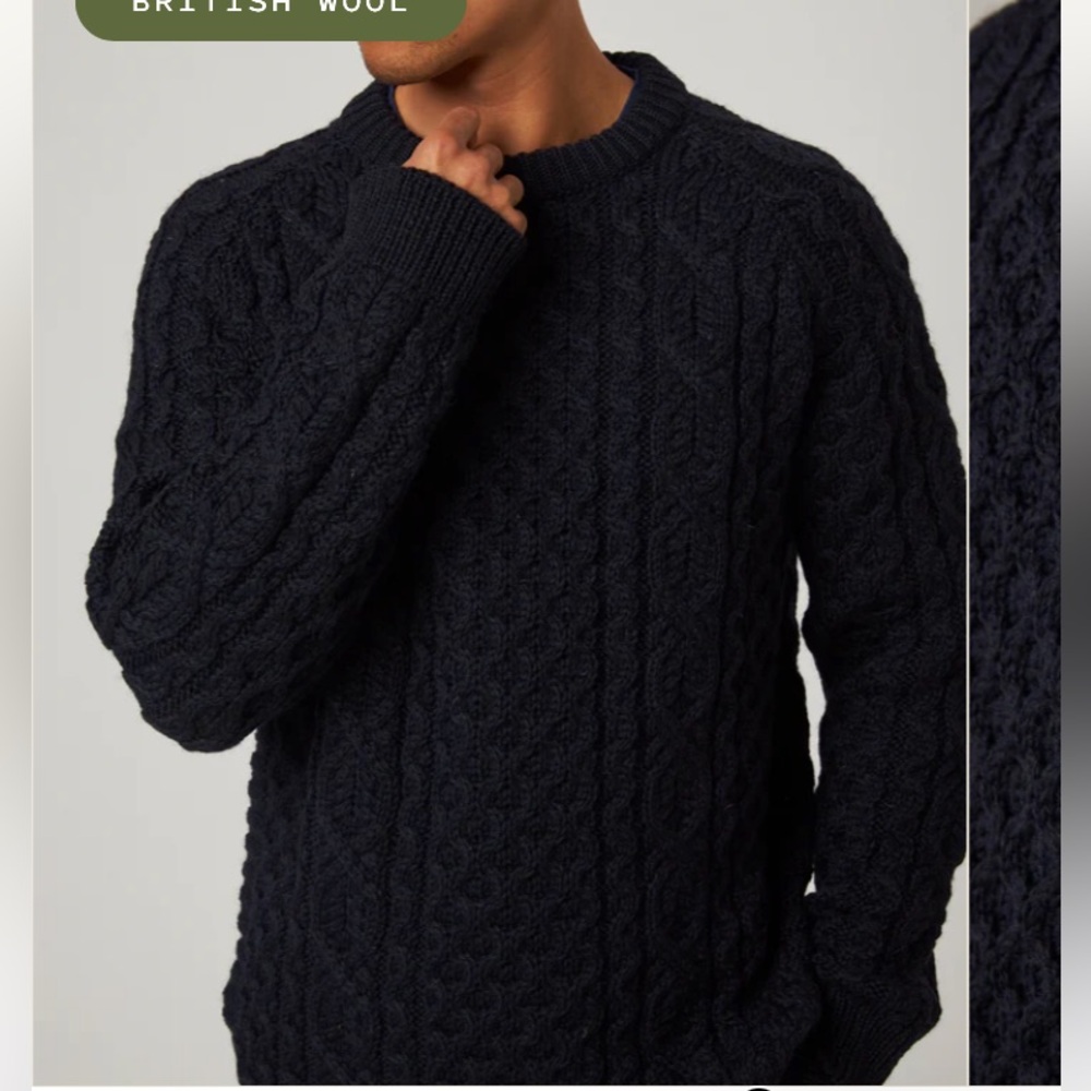 Peregrine Hudson Aran British wool cable knit sweater size XL made in England